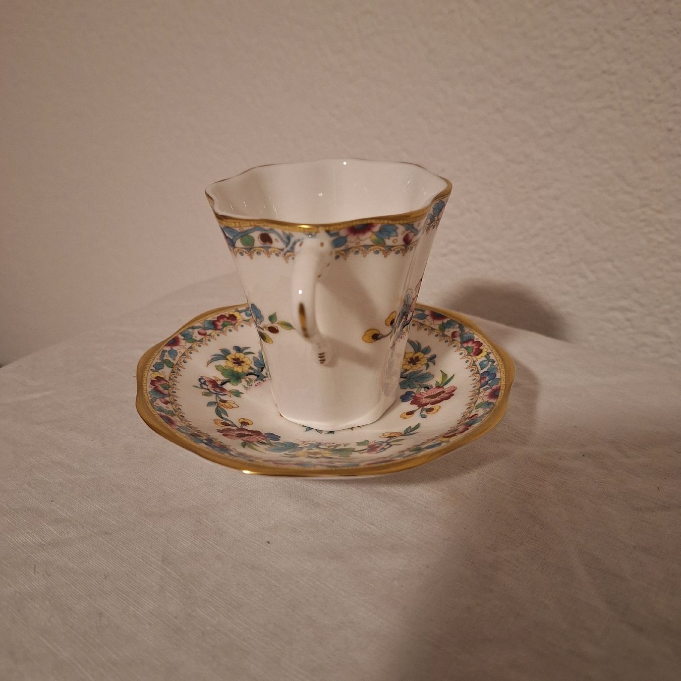 Tazze: Versand möglich. Coalport Tasse  – Usato da Winterthur venduto da Goldpipau 1