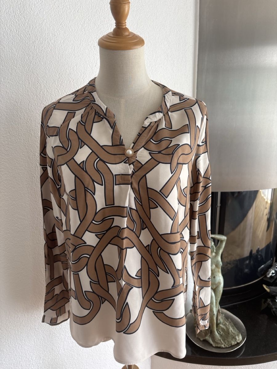 Camicette: Milano Italy Bluse Gr 34/36 – Usato da Embrach venduto da Dmoney