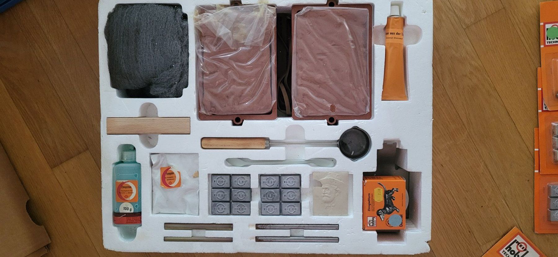 Kit bricolage: Reif Hobby Technik Zinngiessen mit Formen NEU – Usato da Volketswil venduto da Kandelaber 1