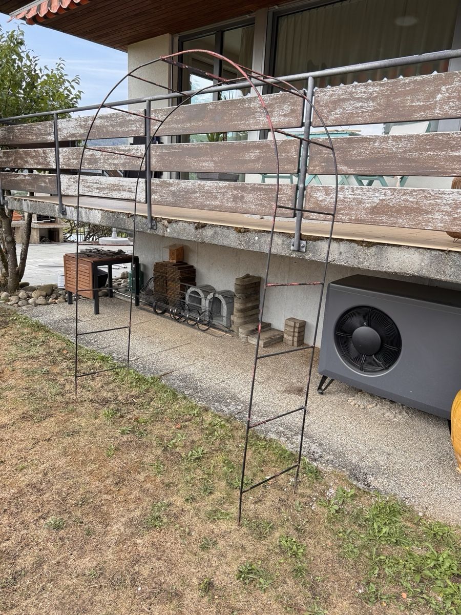 Autres décorations pour le jardin: Rosenbogen 2,42m hoch – D'occasion à Rothrist par leti03 4