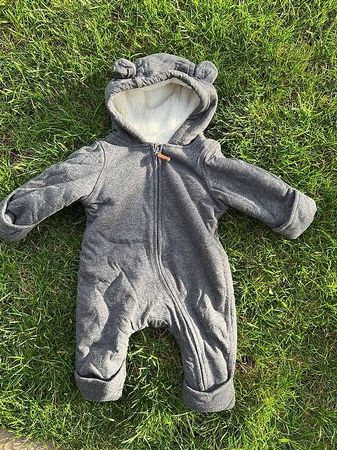 Kuscheliger Winteroverall mit Kapuze, Gr. 56