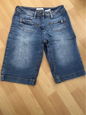 Sommerhit! Stylische Damen Jeans Bermudas Gr. 38