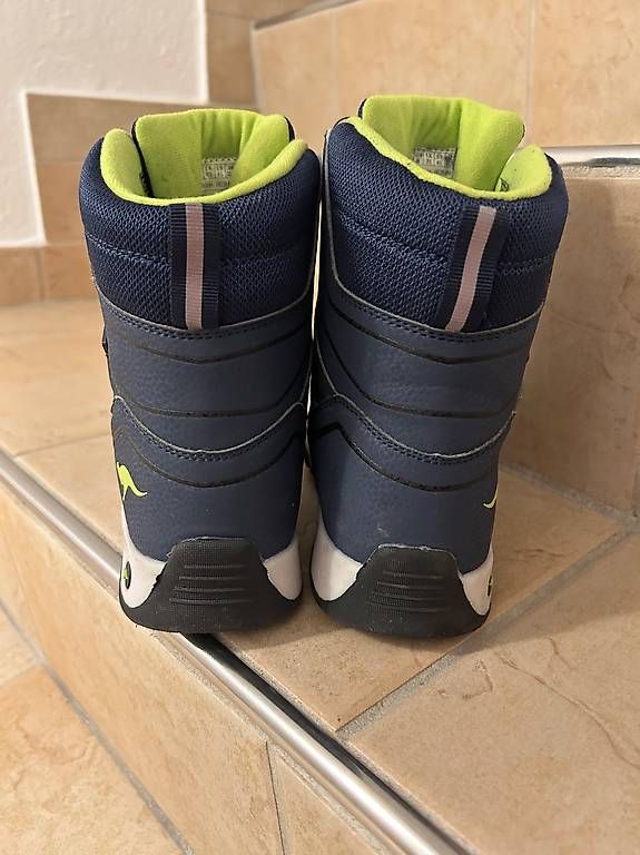 Schuhe für Jungen: Winterstiefel / Schneeschuhe KangaRoos Gr. 36 – Gebraucht aus Schmerikon von sab_6ppz 2