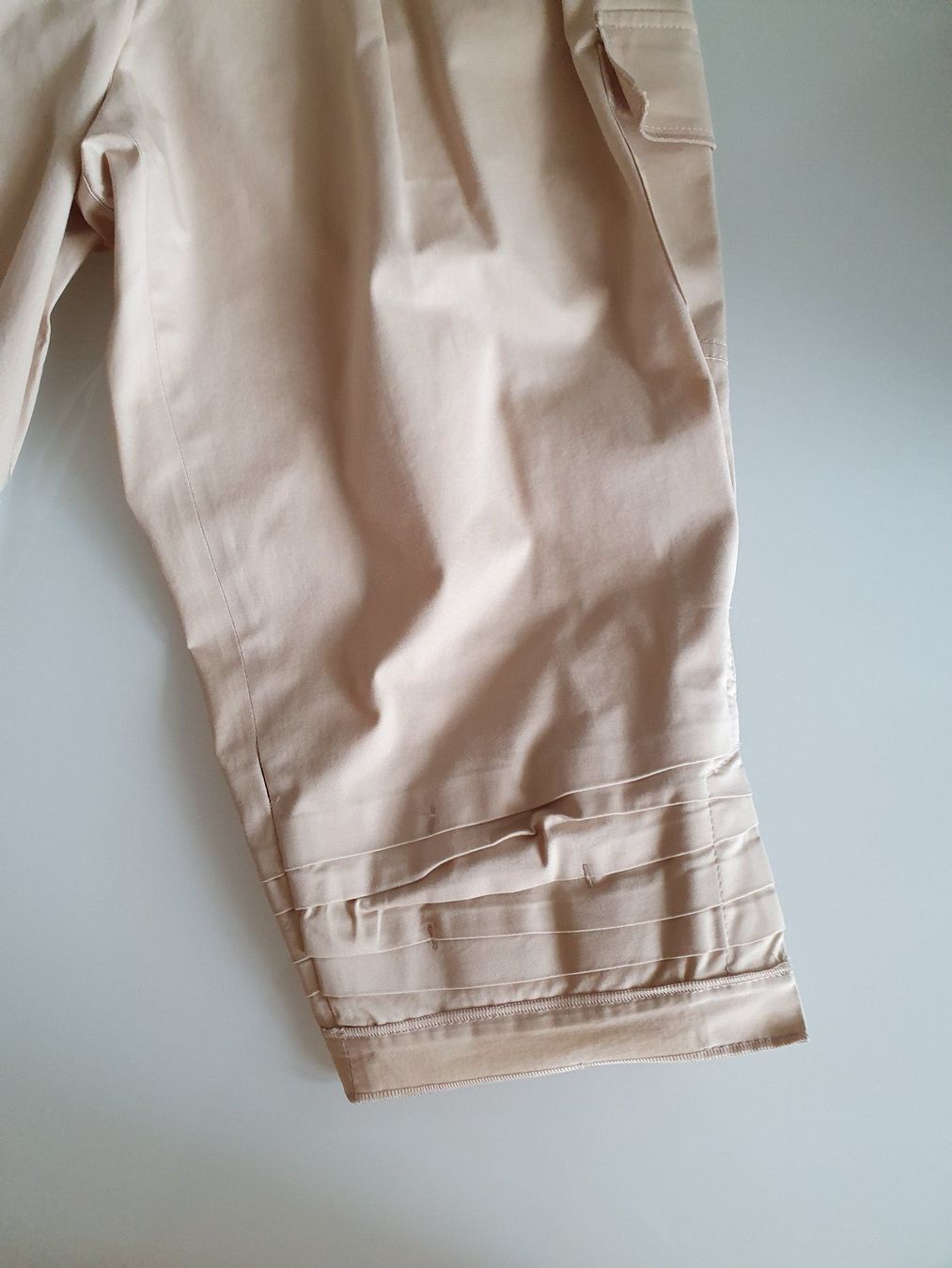 Dolce & Gabbana Pantaloni: Pantalon DOLCE & GABBANA, 40 IT – Usato da Grand-Lancy venduto da kri_qk5y 3