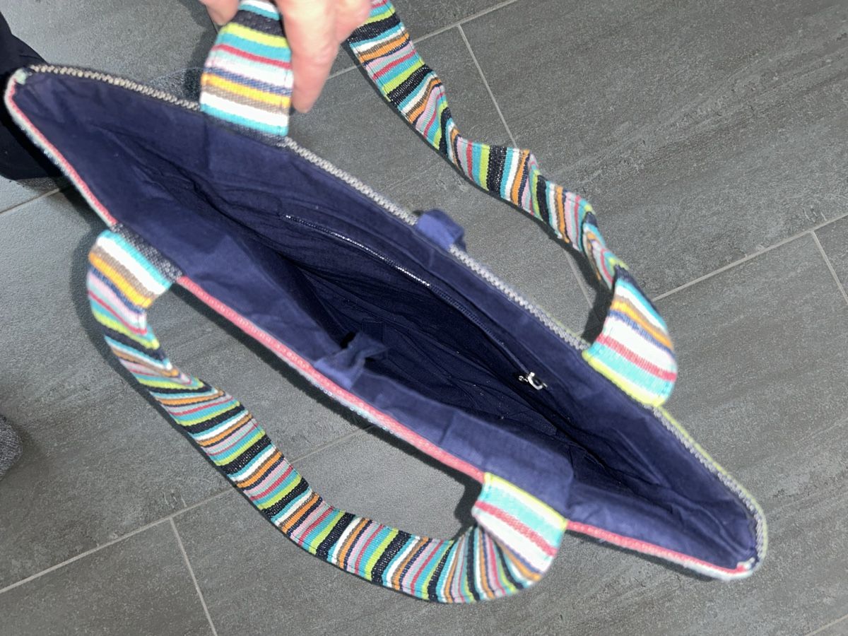 Borse da donna: Schöne Tasche – Usato da Safenwil venduto da 2hand_aber_wertvoll 1