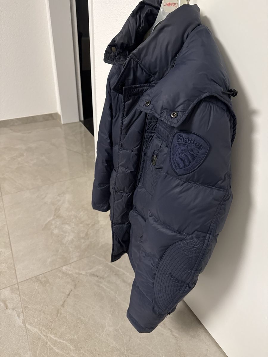 Giacche: Blauer Daunenjacke Grösse M – Usato da Kloten venduto da skit87 1