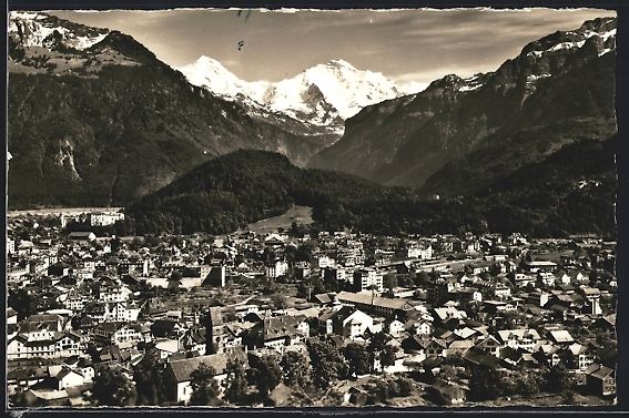 Cartes postales: Interlaken, Ortsansicht mit Mönch und J – D'occasion à Berlin par bartko-reher