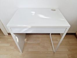 IKEA Kinder Schreibtisch mit einer Schublade