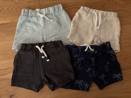 Shorts Baby C&A Grösse 68cm, 4 Stück guter Zustand