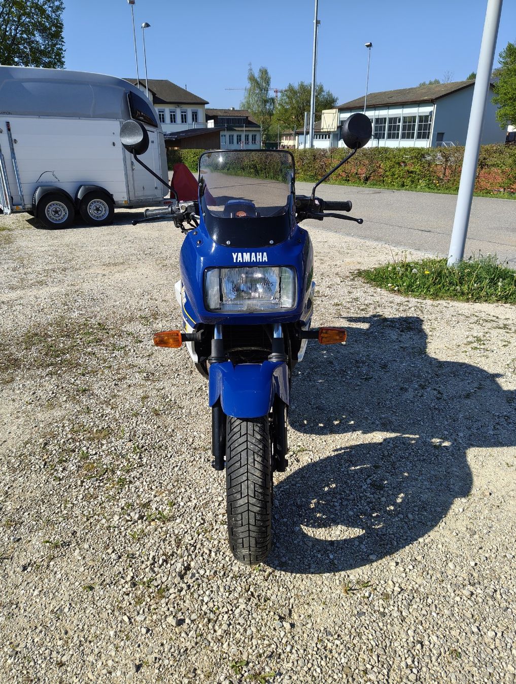 Yamaha Strada: Yamaha FZ 750 – Usato da Herznach venduto da missterwau 8