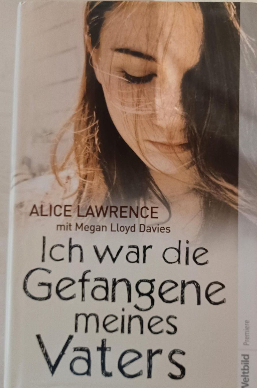 Libri: Buch -Ich war die Gefangene meines Vaters – Usato da Leimbach TG venduto da easydiver87