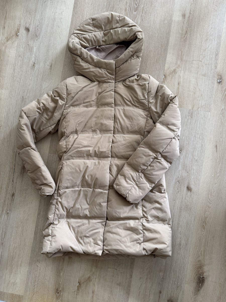 Giacche: NEW UNIQLO DOWN JACKET MID LENGTH S – Nuovo (secondo la descrizione) da Zollikon venduto da Marsat25