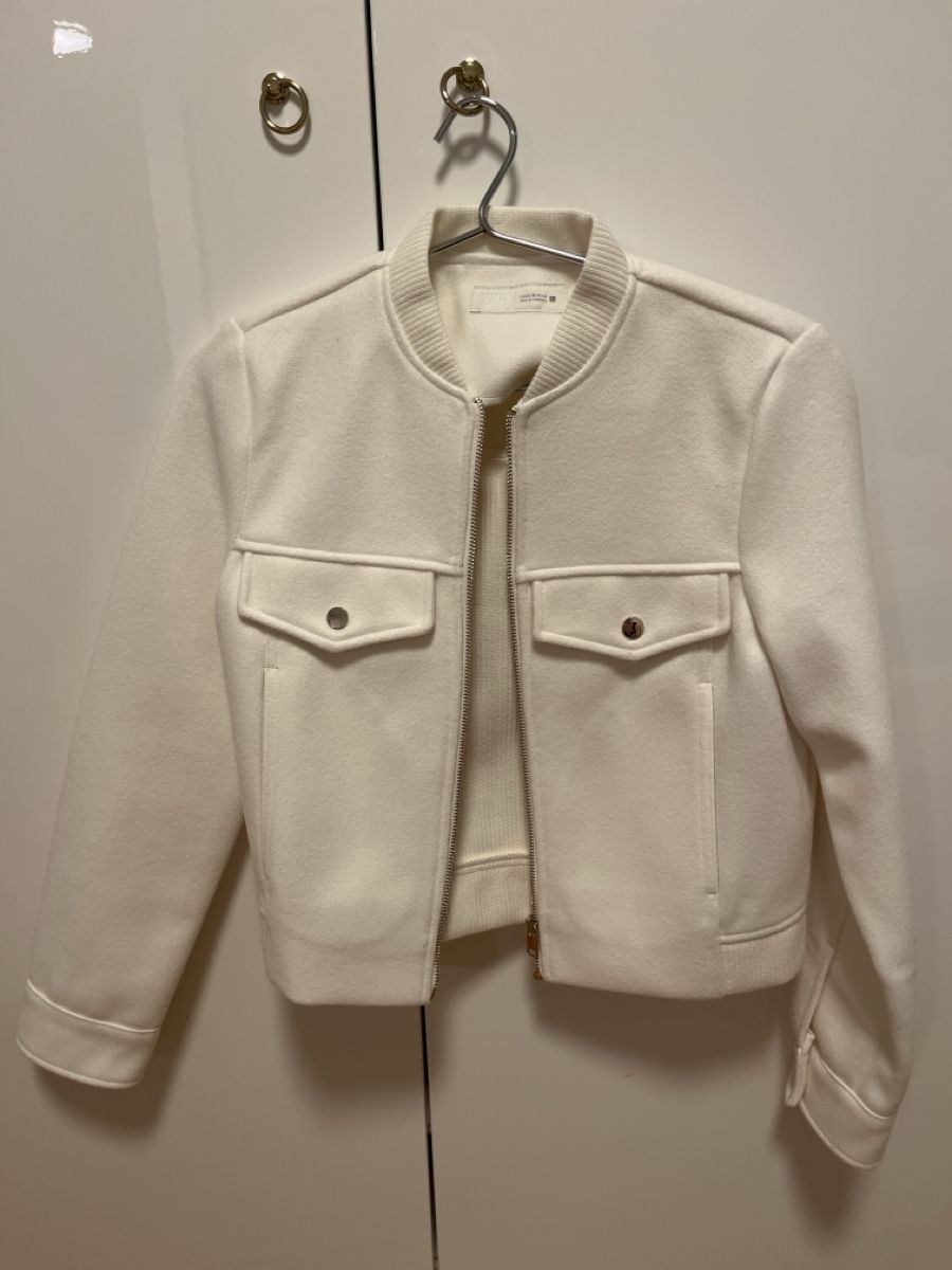 Zara Vestes: Zara Jacke Weiss XS – Neuf (Voir description) à Zürich par Mme22