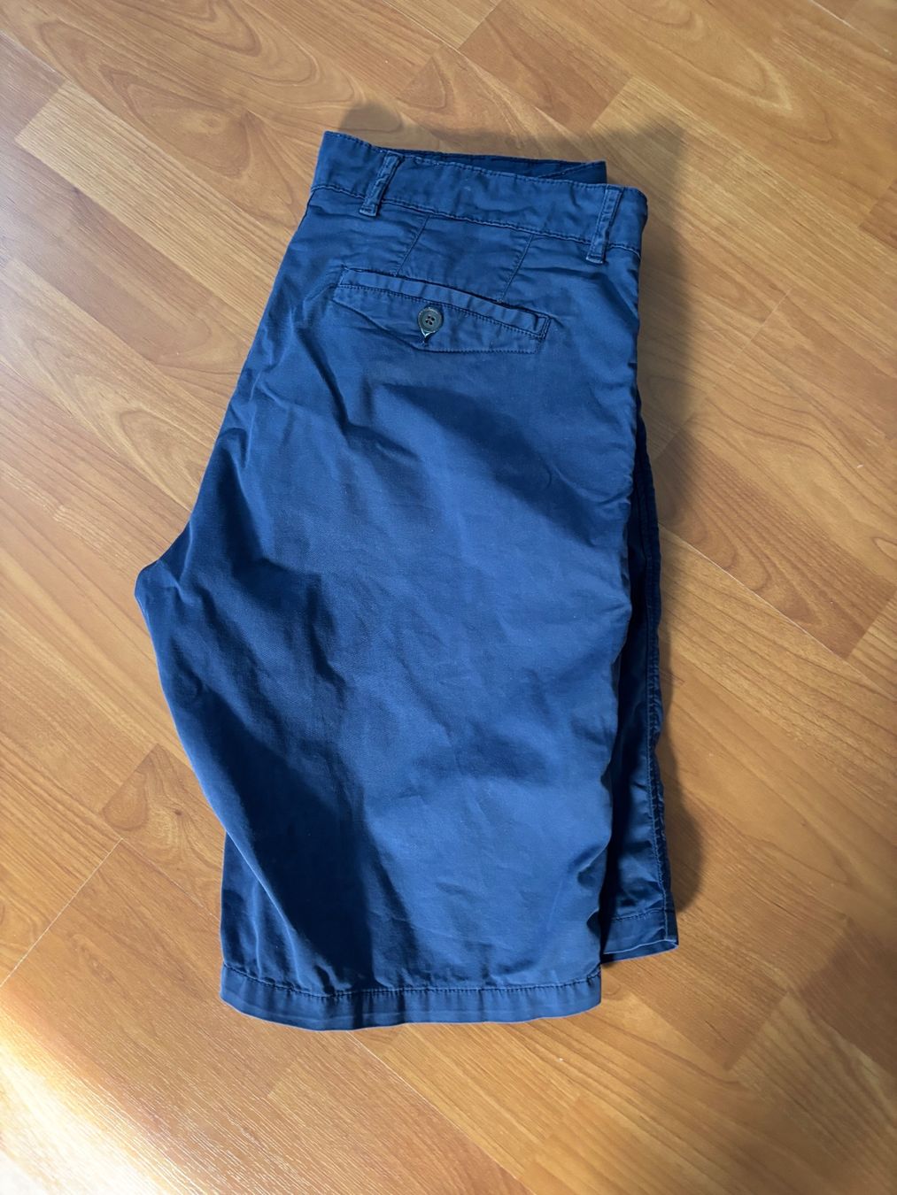 Pantaloni: Shorts dunkelblau Bayard 46 – Usato da Balsthal venduto da Uroby