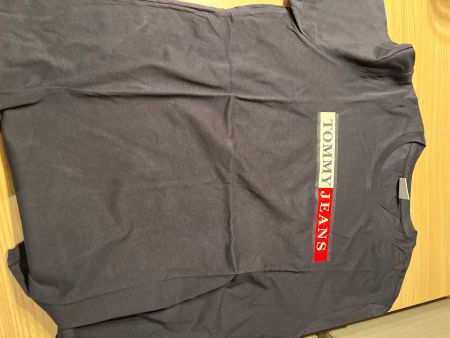 T shirt Tommy bleu Taille M doryan