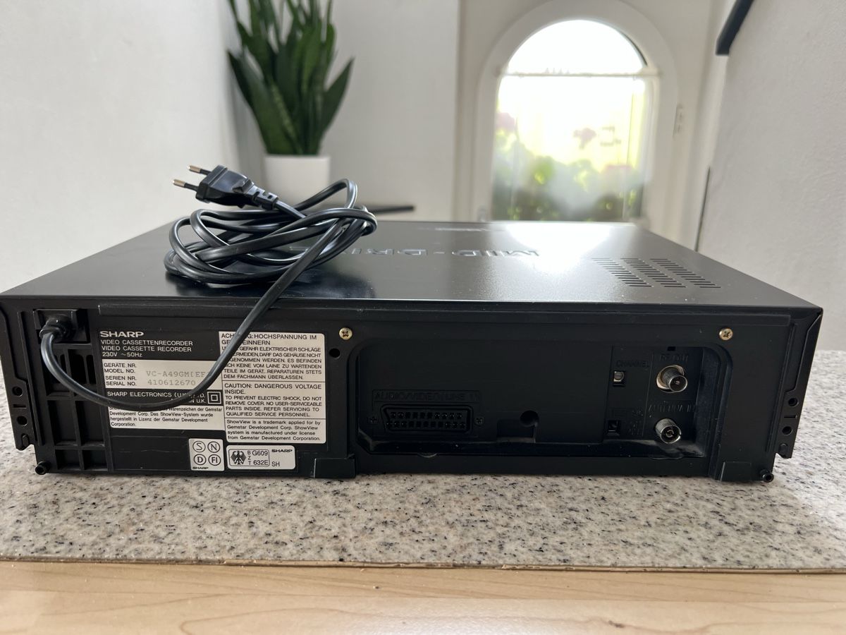 Sharp Registratori: Sharp Videorecorder VC-A49GM - Retro Feeling! Top Zustand! – Usato da Schongau venduto da Retro_Shop 5