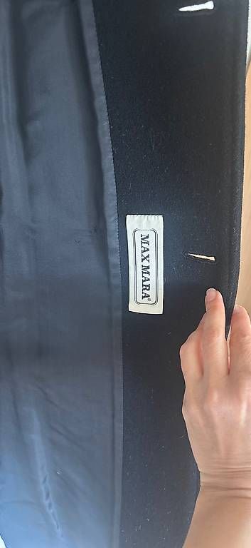 Cappotti: Manteau noir Max Mara – Usato da Bern venduto da manu0100 2