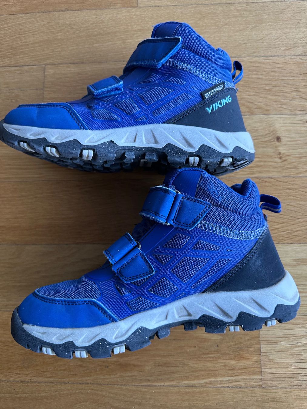 Viking Scarpe per ragazzi: VIKING Sneaker Boot 34 Blue Waterproof – Usato da Montagnola venduto da eva_gm6j 2