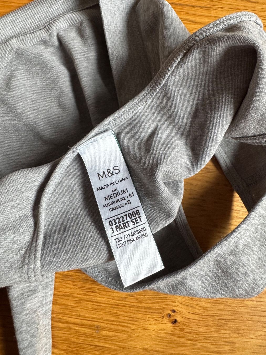 Altra biancheria intima: M&S Bustier Bralette grau, Grösse M – Usato da Wittenbach venduto da Apicel 2