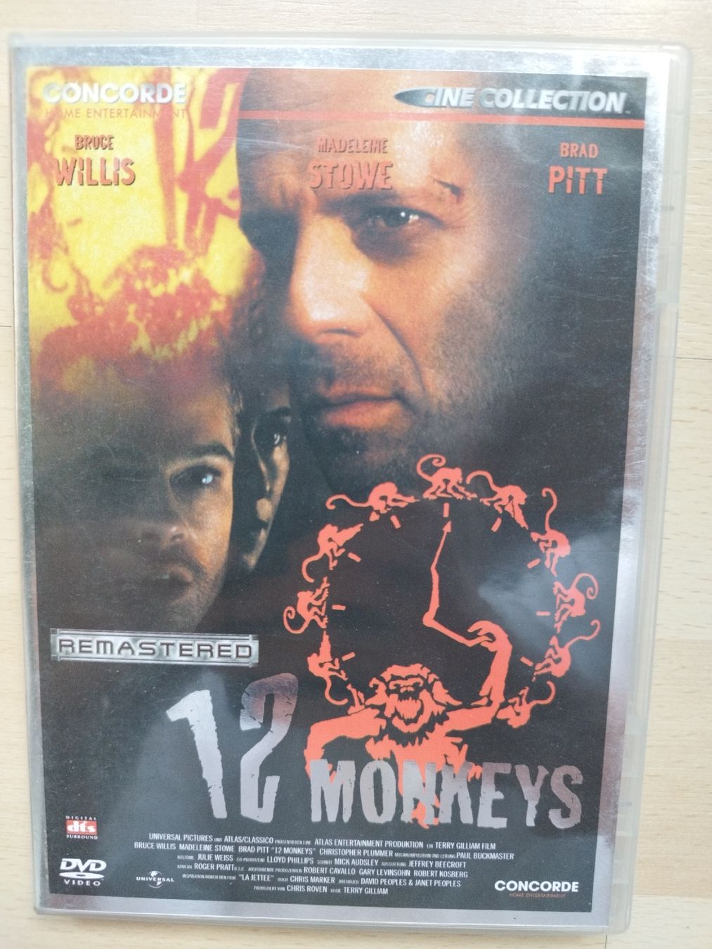 Tutti i DVDs: 12 Monkeys - DVD - Bruce Willis - Brad Pitt – Usato da Rhäzüns venduto da Badihuelsa