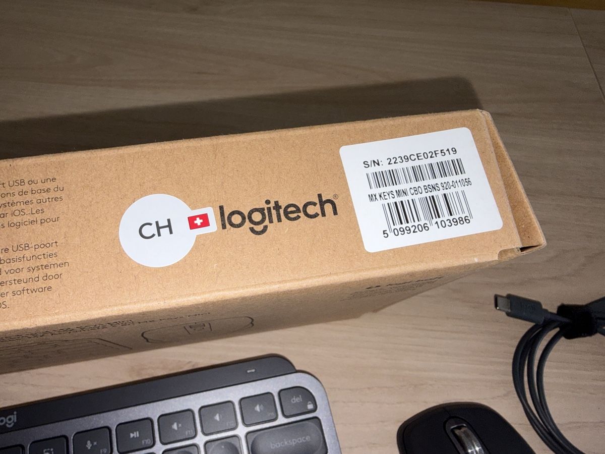 Logitech Tastiere: Logitech Logi MX Keys Mini Combo for Business CH-Layout – Usato da Staufen venduto da Nat_m9p2 5