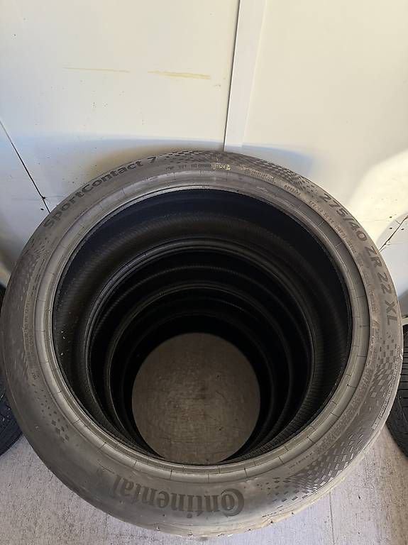 Altro in Scrittura & Disegno: 275/40R22 – Usato da Ardon venduto da jim_gq2q 1