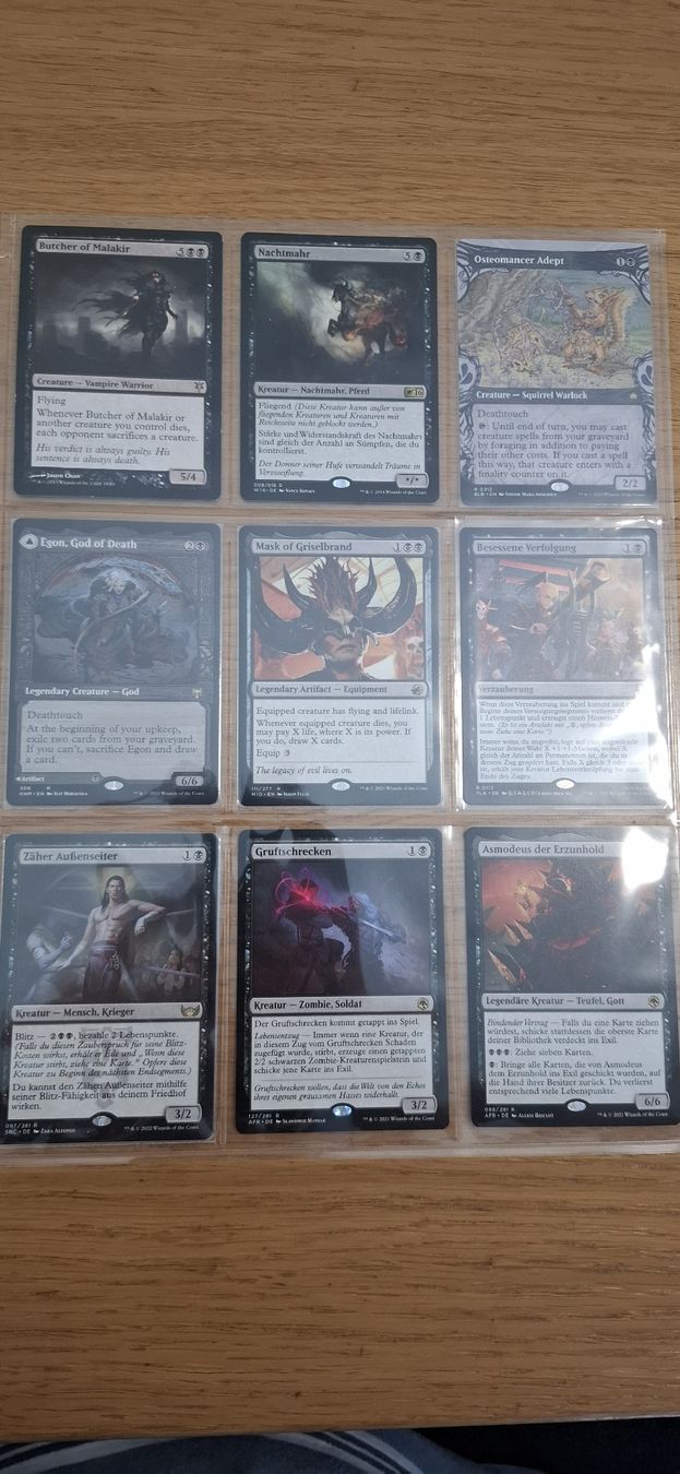 Magic The Gathering Carte collezionabili: Magic the Gathering Karten Bundle: Seltene Karten Schwarz  – Usato da Zürich venduto da rodney02 2
