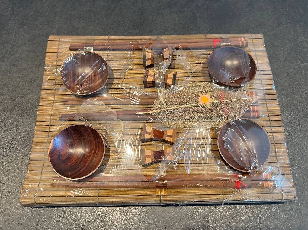 Set di piatti: Sushi-Set – Usato da Missy venduto da bernhardiner02 1