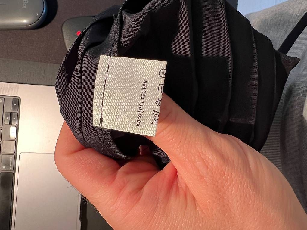 Röcke: Jupe plissée noire  Devemois Paris  Taille 38 – Gebraucht aus Coppet von diablogogo 2