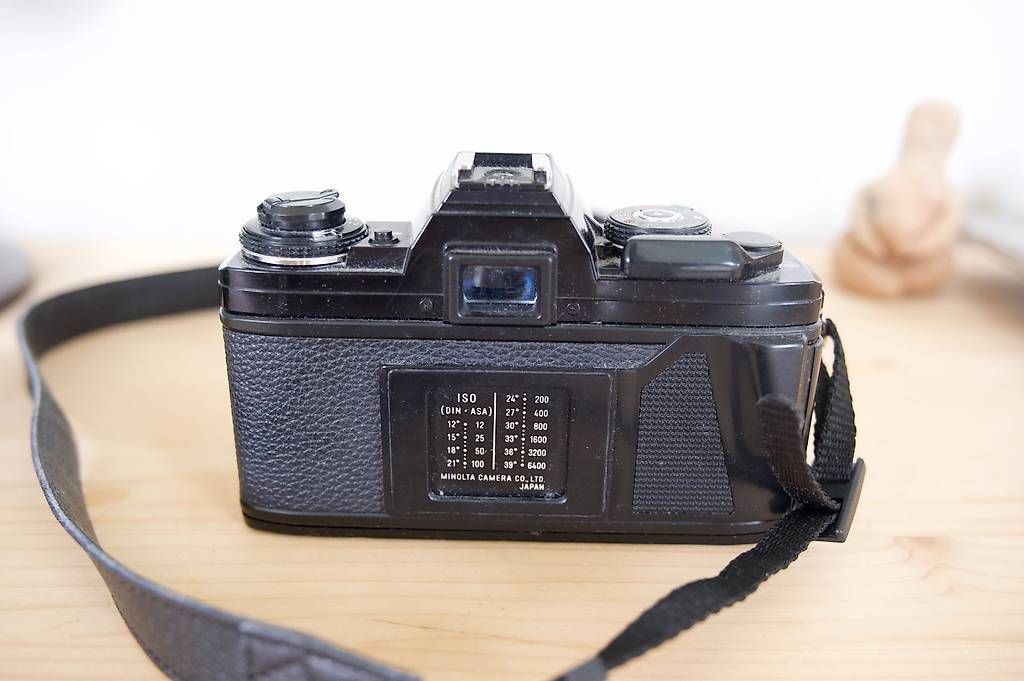 Minolta Fotocamera: Minolta X700 und Rokkor 50mm 1.7 – Usato da Zürich venduto da fridadfriz 1