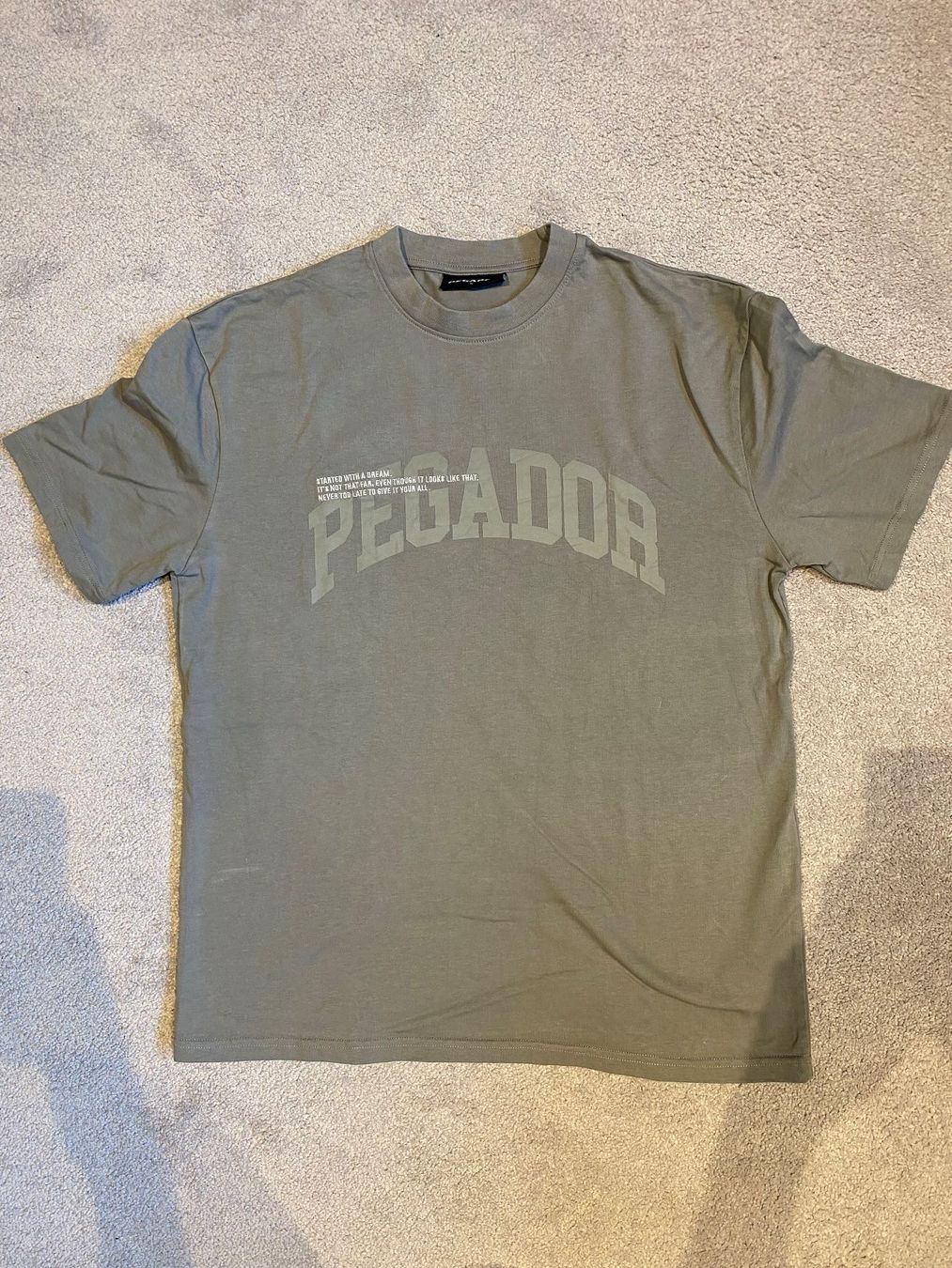 T-shirt: Pegador T-Shirt – Nuovo (secondo la descrizione) da Mörel venduto da tim_w9py