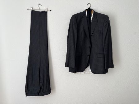 Elegante Herren Anzug, Grau gestreift