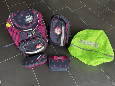 Ergobag Schulthek Set mit Einhorn Motiv