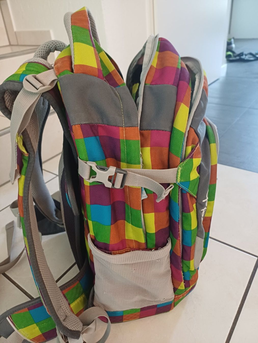 Satch Sacs & sacs à dos: Satch Schulrucksack kariert inkl. Etui – D'occasion à Dietwil par dari2008 2