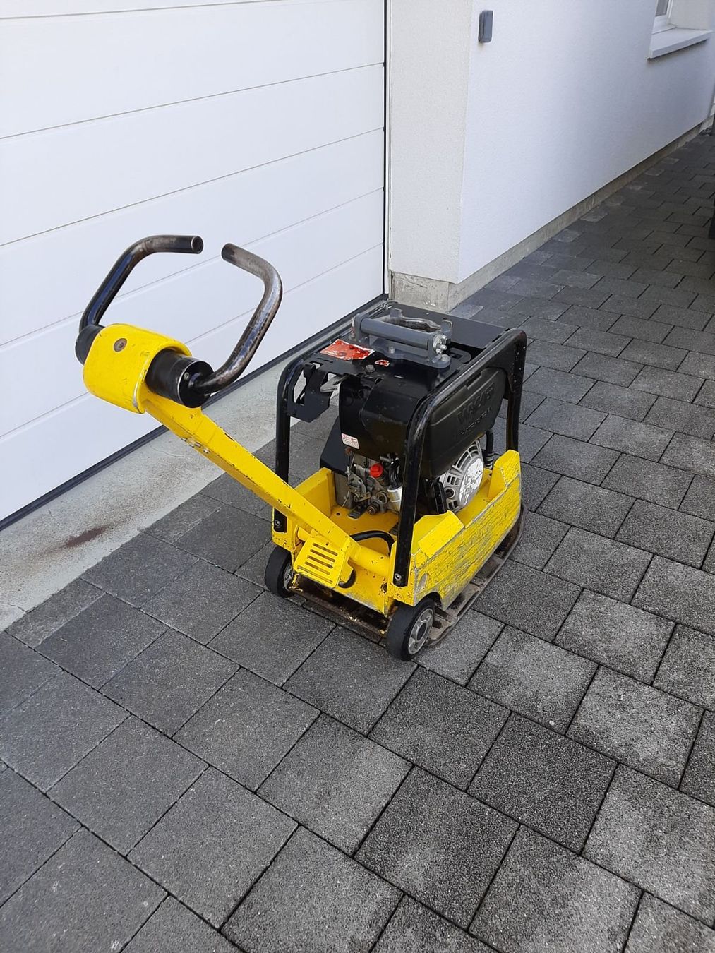 Wacker Neuson Tutte le macchine: Vibroplatte Rüttelplatte Hatz Diesel Wacker Neusson – Usato da Rain venduto da Kleinmoto 5
