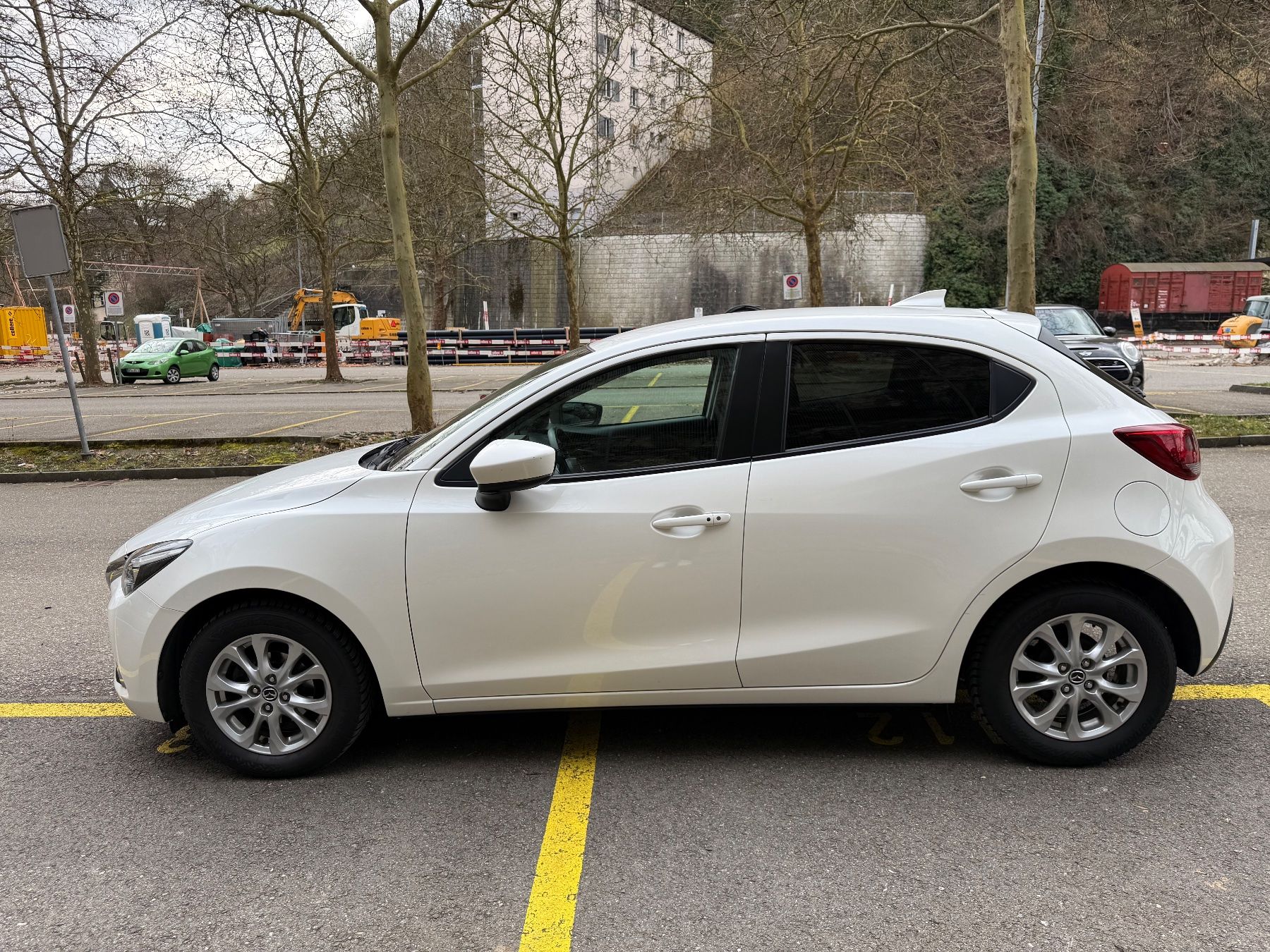 Mazda Automobili: Mazda 2 SkyG 115 | top Zustand | – Usato da Schaffhausen venduto da ralf0711 4