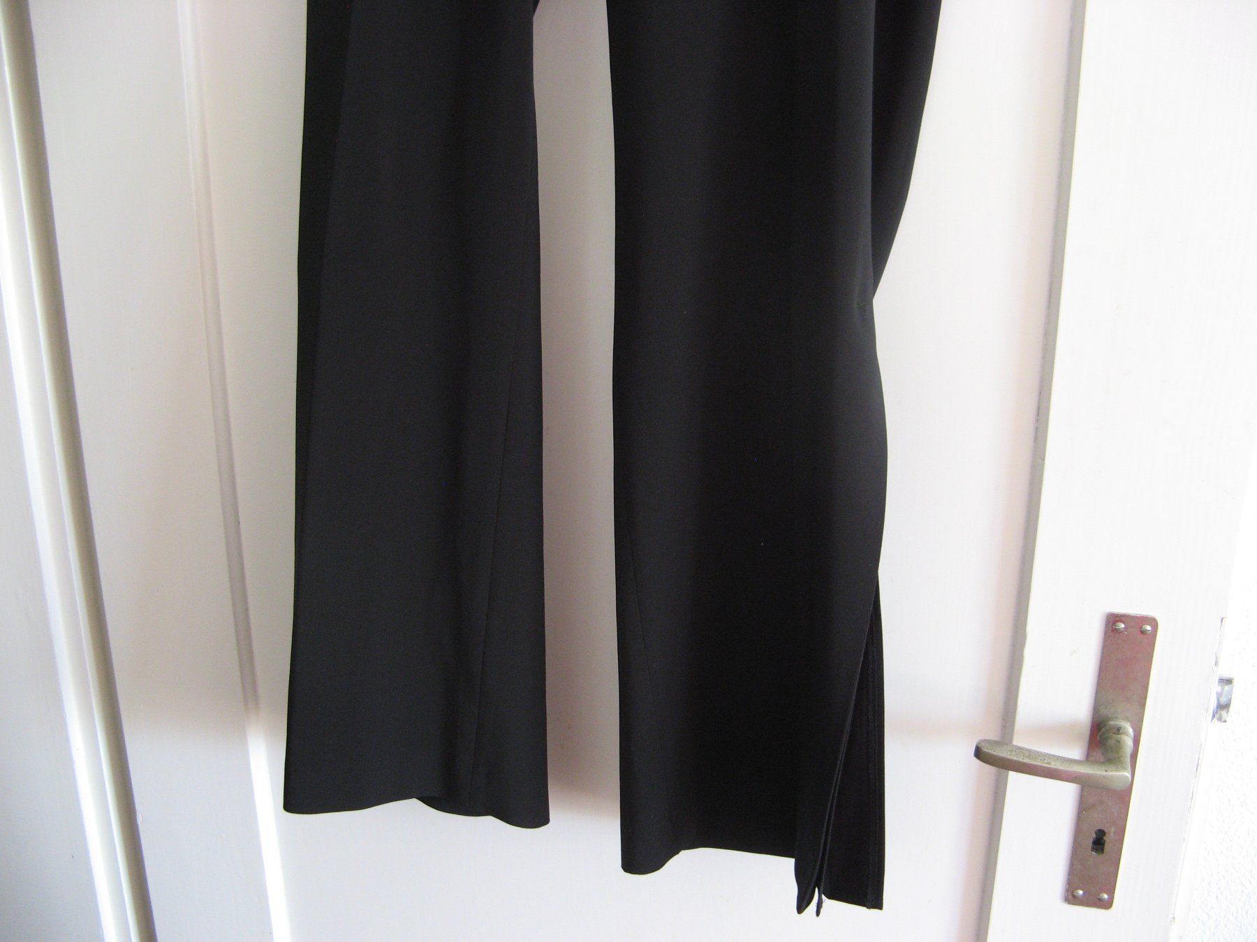 Ulla Popken Pantaloni: Hose schwarz  Gr. 48 Ulla Popken – Usato da Zürich venduto da apil 2