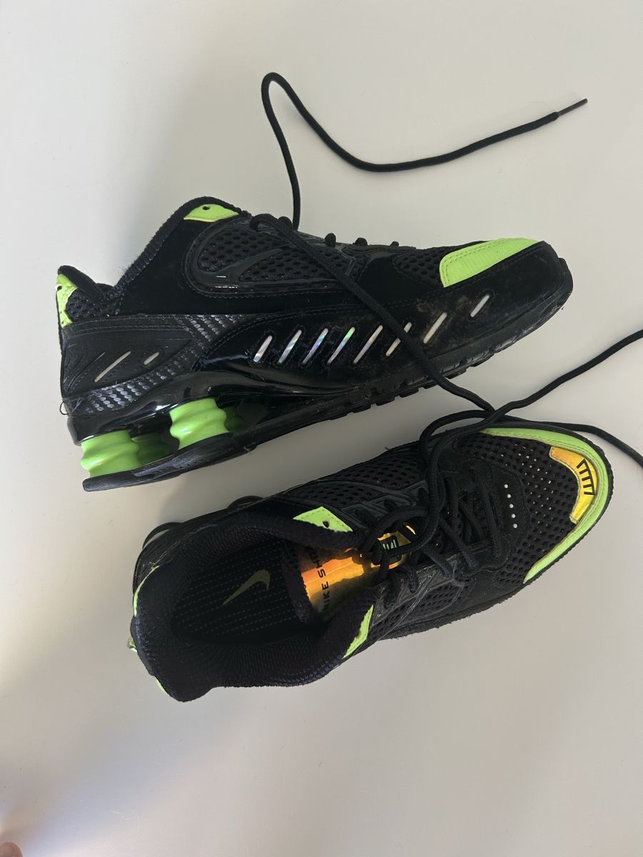 Scarpe da donna: Chaussures Nike  – Usato da Jongny venduto da mar_8l5f 1