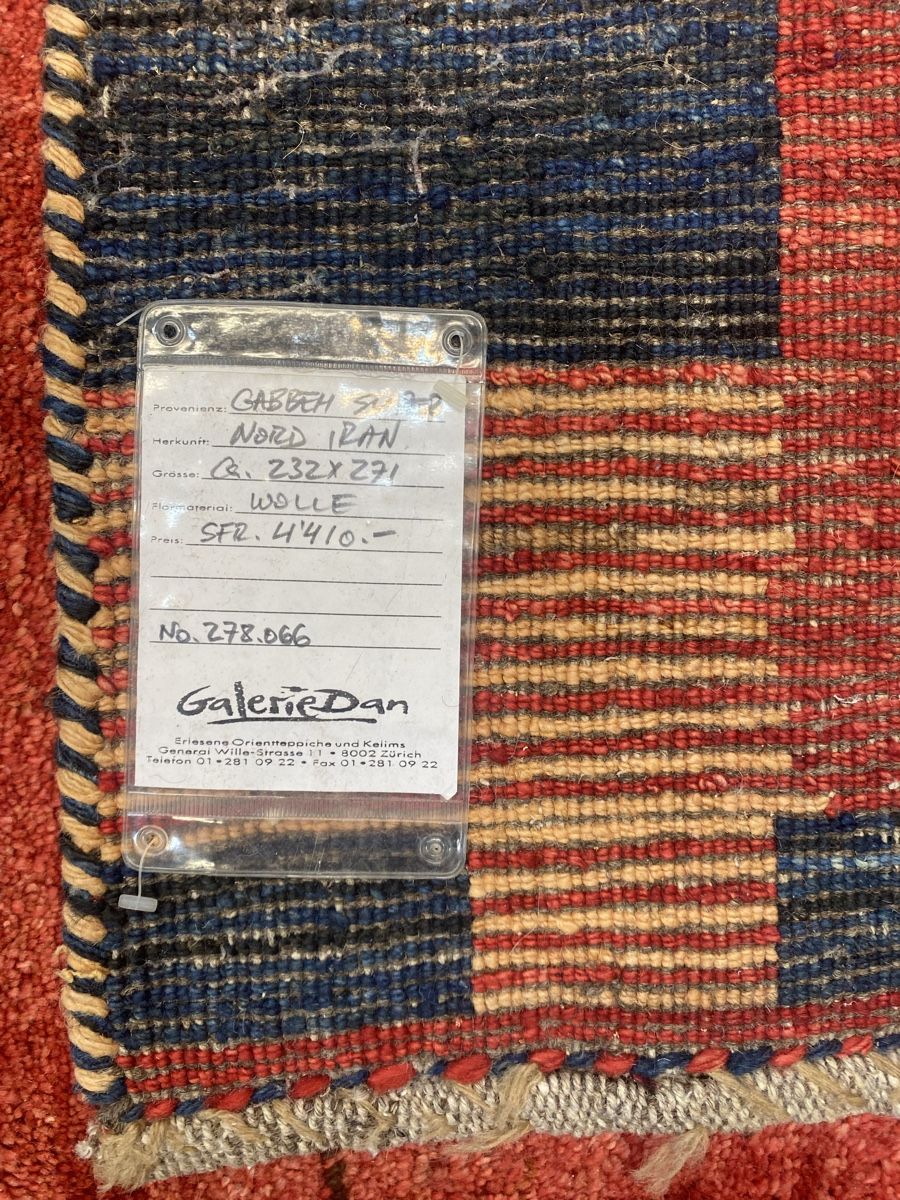 Teppiche: Dekorative Perser Teppich Gabbeh – Gebraucht aus Männedorf von Adamiat 8