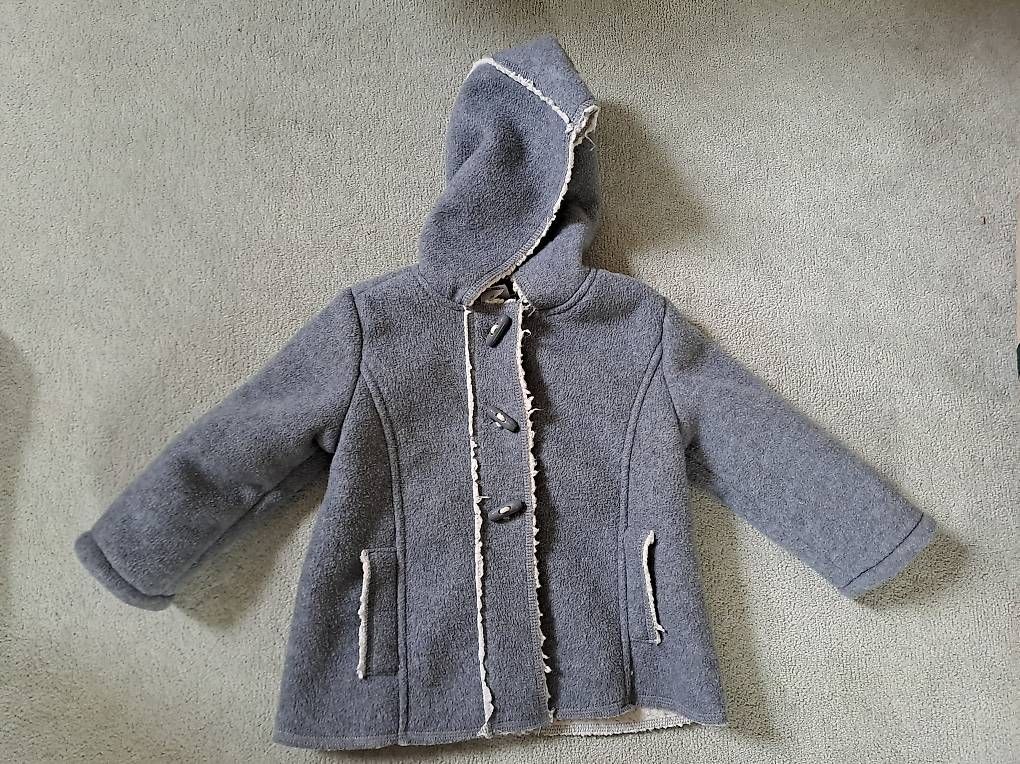 Vestes & Manteaux: Kinderjacke grösse 86 – D'occasion à Neftenbach par Ctruempi 2