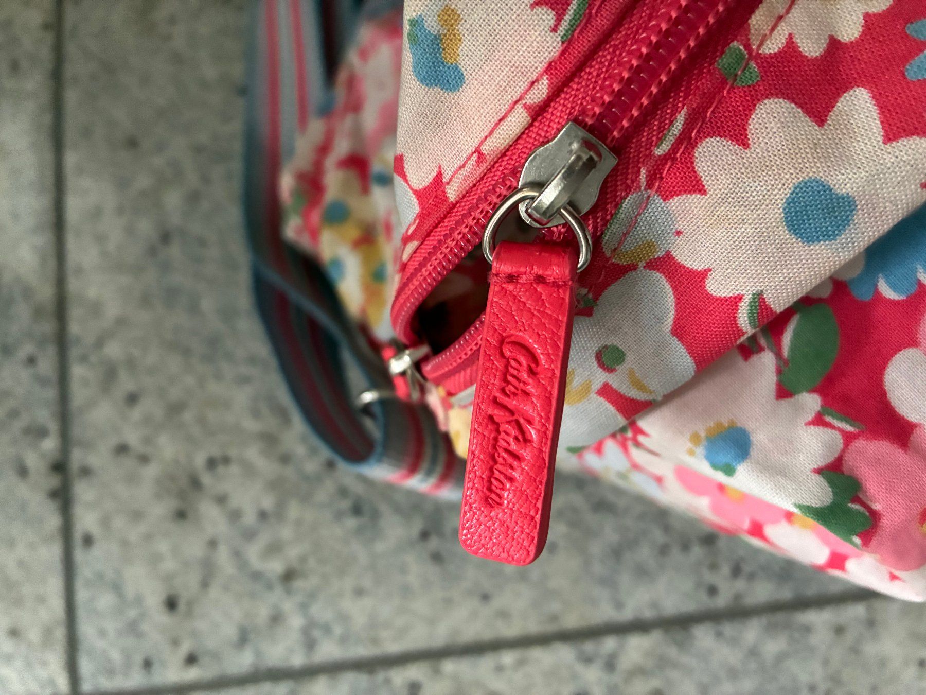Borse da donna: Cath Kidston Tasche geblümt – Usato da Berikon venduto da Seidenhase 4