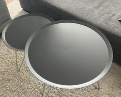 Runde Couchtische grau 2 Stk.
