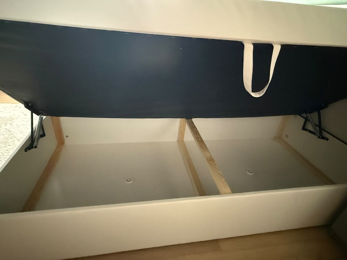 Letti: Boxspringbett weiss mit Kopfteil gebraucht – Usato da Merenschwand venduto da den_7yzz 2