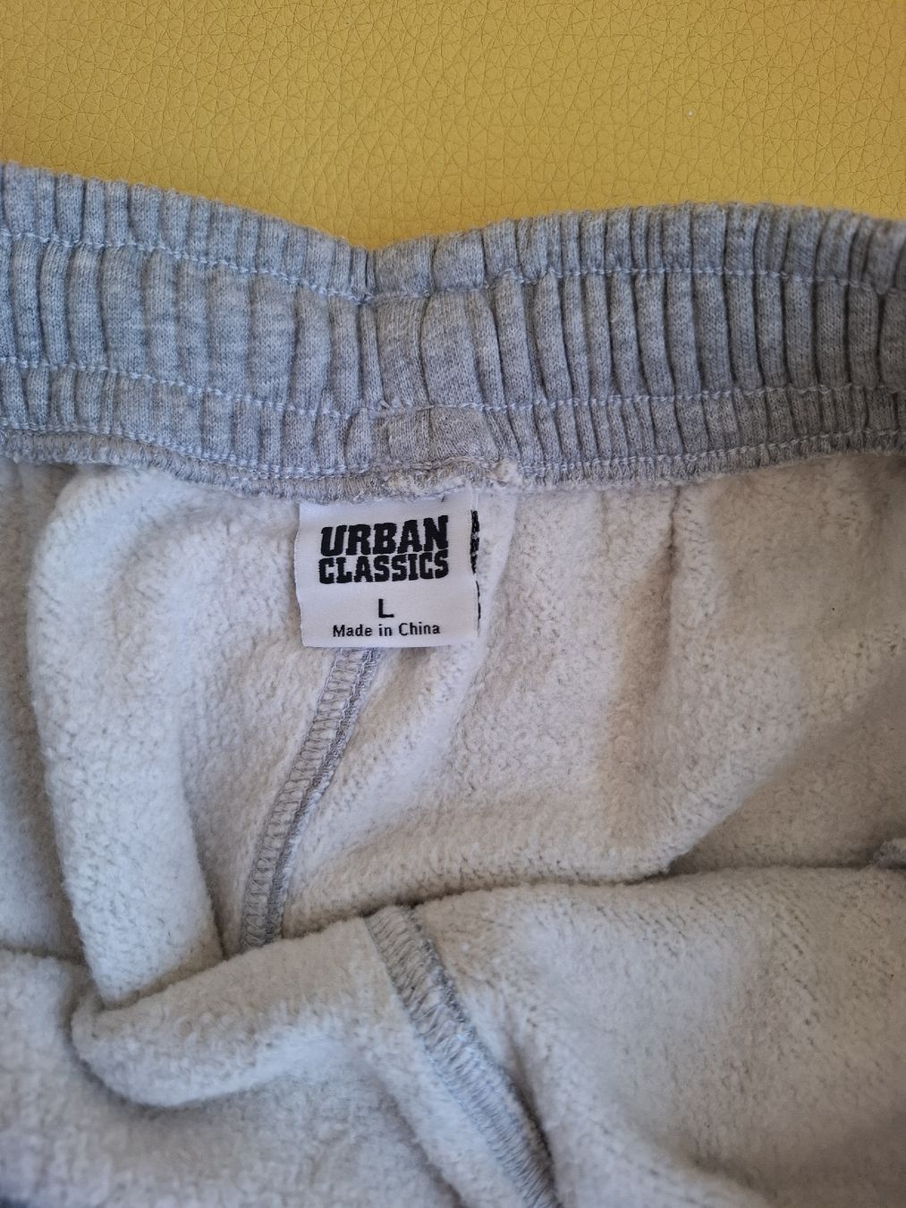 Pullover & Sweatshirts: URBAN CLASSICS  sweat zippé + pantalon – Gebraucht aus Moutier von kiki0608 4