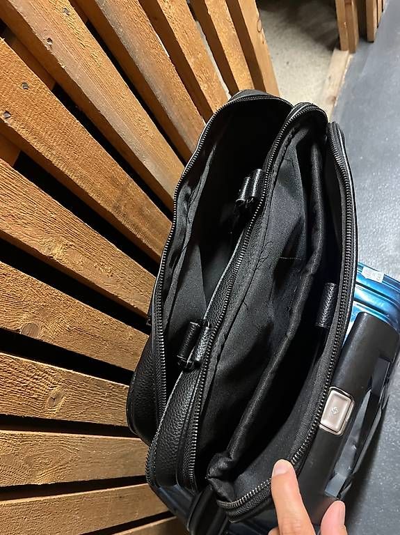Borse: Sac à laptop Zara  – Usato da Genève venduto da you_9pbh 1