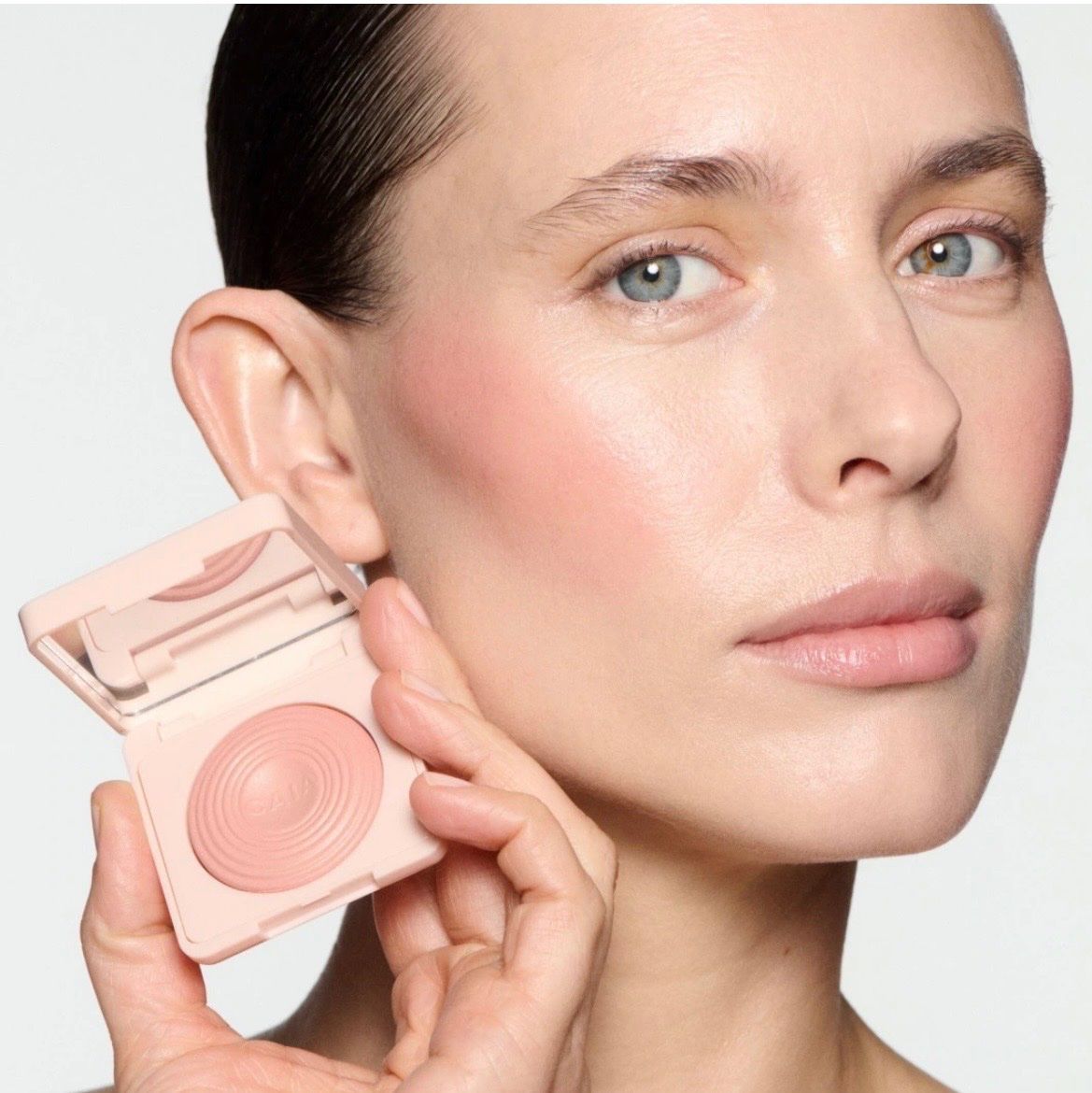 Make-up: Caia Glow Blush - Milky Rose – Usato da Effretikon venduto da YaMn 6