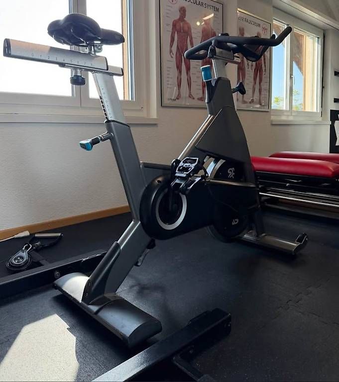 Vélos d'appartement: Spinning Bike cycle pro – D'occasion à Worben par SmokeDiabolo 2