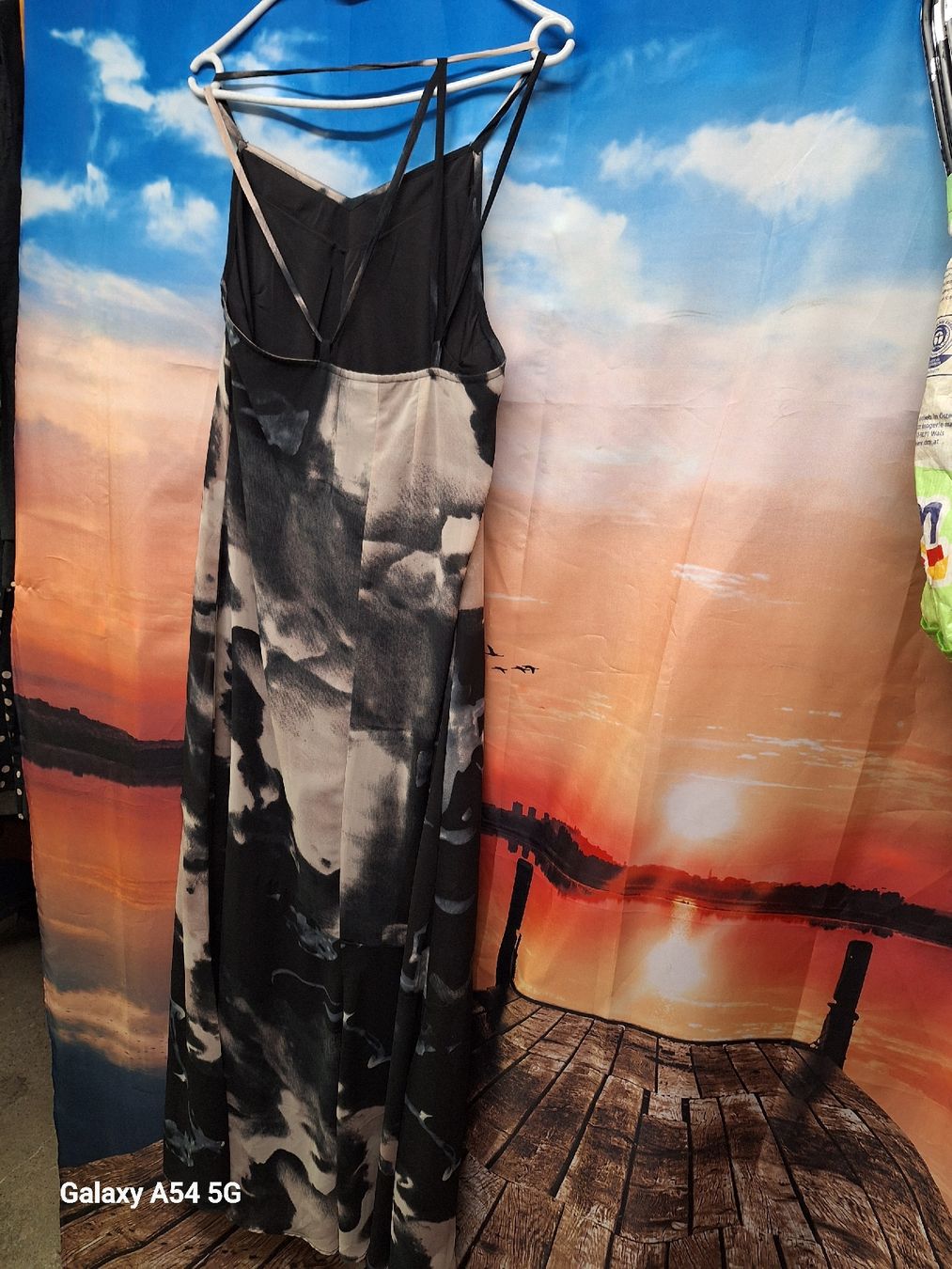 Zebra Kleider: Elegantes Sommerkleid Grösse M – Gebraucht aus Zürich von rotezora67 2
