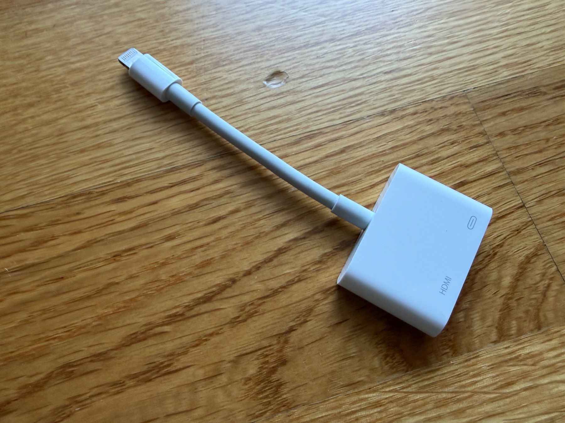 Apple Laufwerke & Adapter: Original Apple Bildschirm-Adapter Lightning zu HDMI – Gebraucht aus Basel von durelm 1