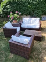 Gartenlounge Rattan Set mit Tisch weisse Polster
